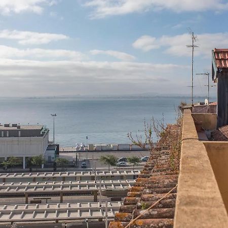 Gorgeous River View In Alfama ลิสบอน ภายนอก รูปภาพ